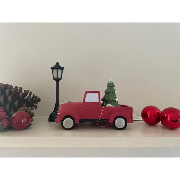 Target Bullseye Playground Truck &‎ Lamp Post Lights Up 2023 - Picture 2 of 4